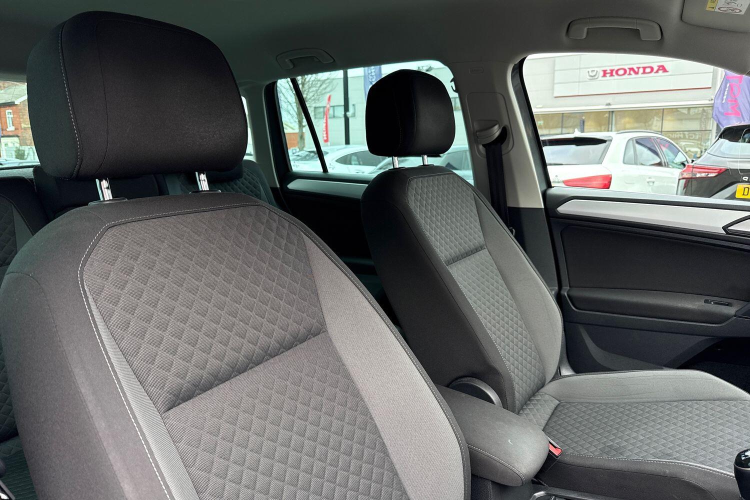 Used Volkswagen Tiguan 2018 for sale - 77631431: Photo 21