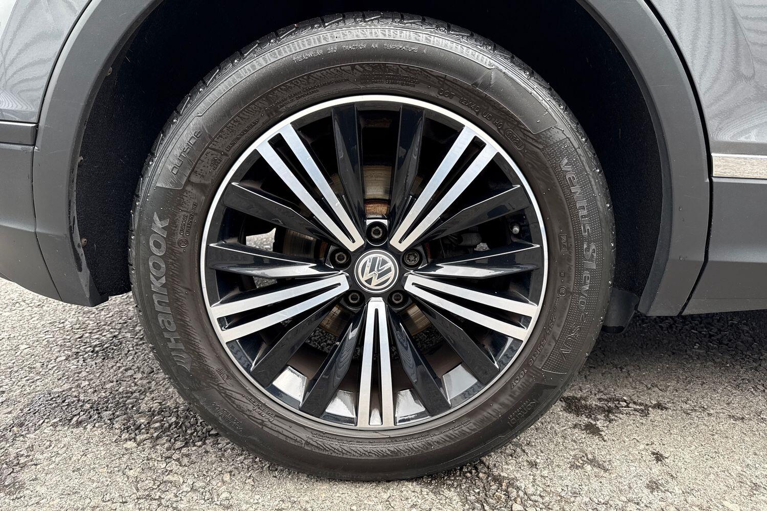 Used Volkswagen Tiguan 2018 for sale - 77631431: Photo 24