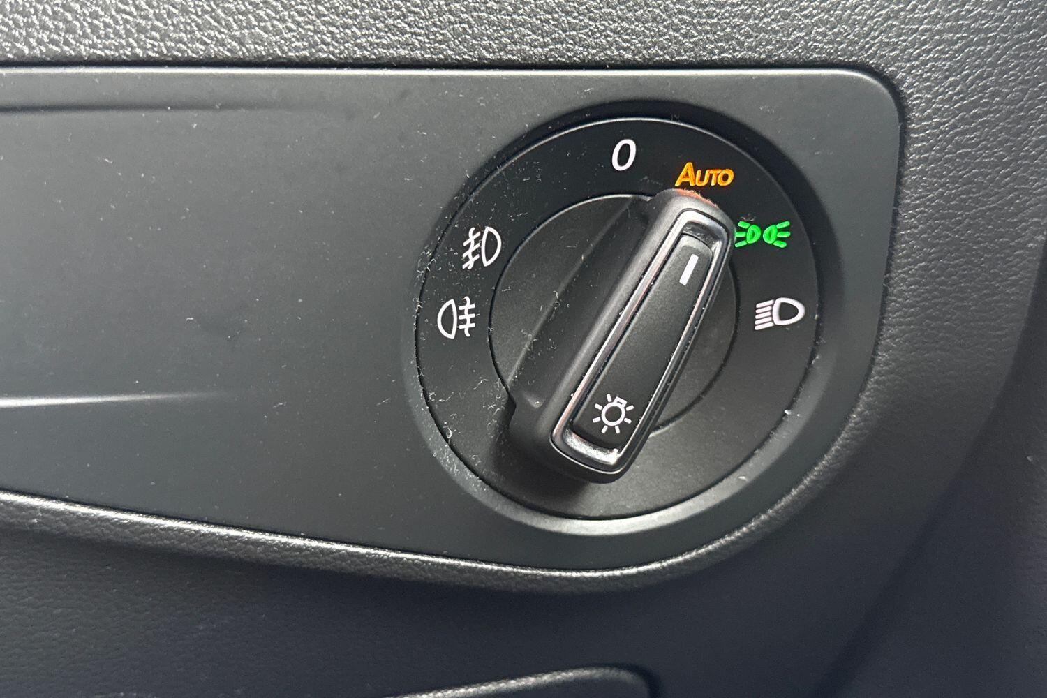 Used Volkswagen Tiguan 2018 for sale - 77631431: Photo 36