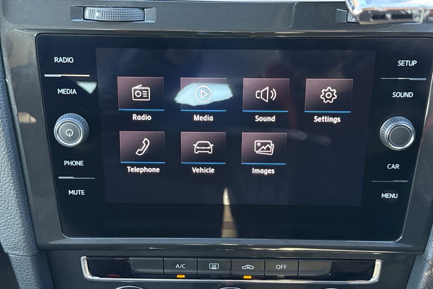 Used Volkswagen Golf 2020 for sale - 76069773: Photo 17