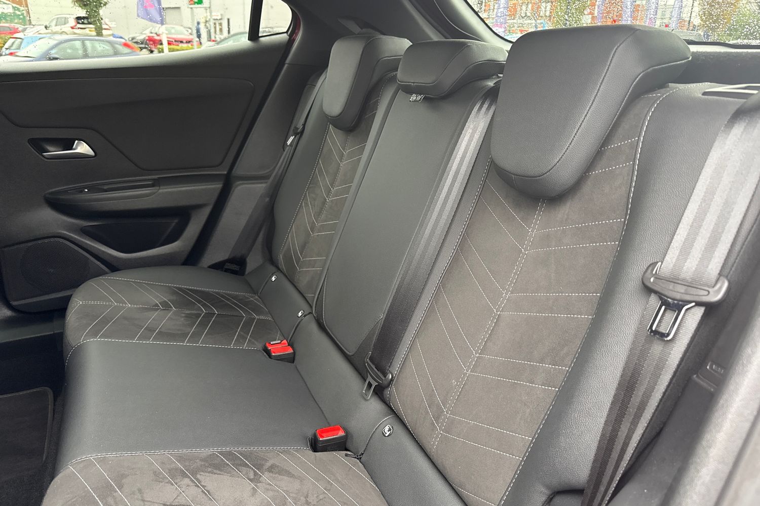 Used Vauxhall Mokka Electric 2023 for sale - 76421382: Photo 14