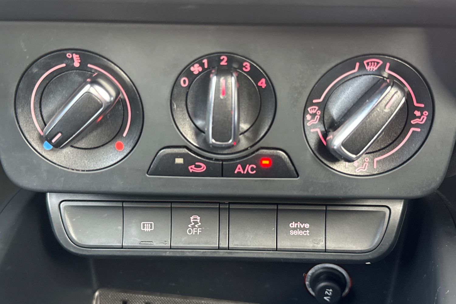 Used Audi A1 2016 for sale - 76119876: Photo 22