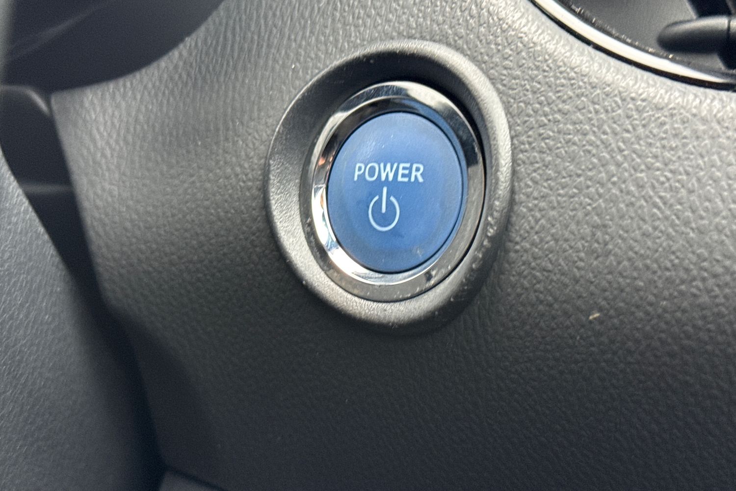 Used Toyota C-HR 2023 for sale - 78084096: Photo 36