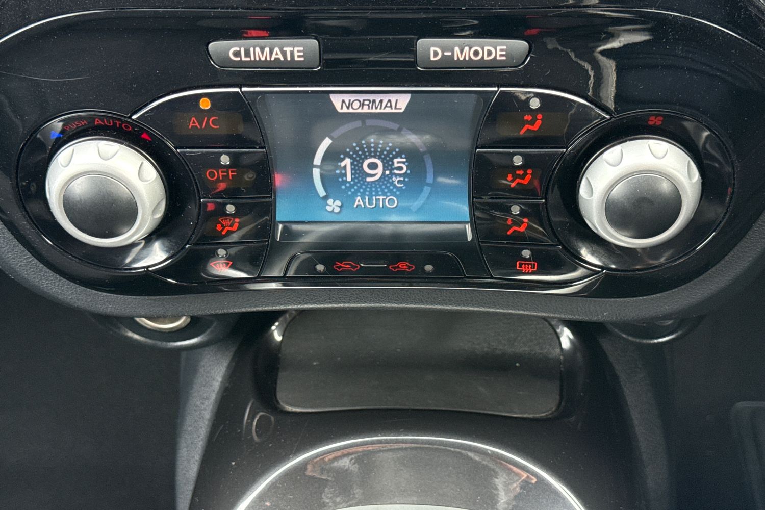 Used Nissan Juke 2016 for sale - 77187495: Photo 21