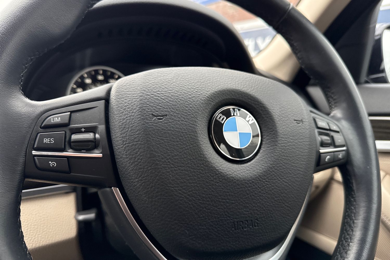 Used BMW 5 Series 2016 for sale - 77472856: Photo 39