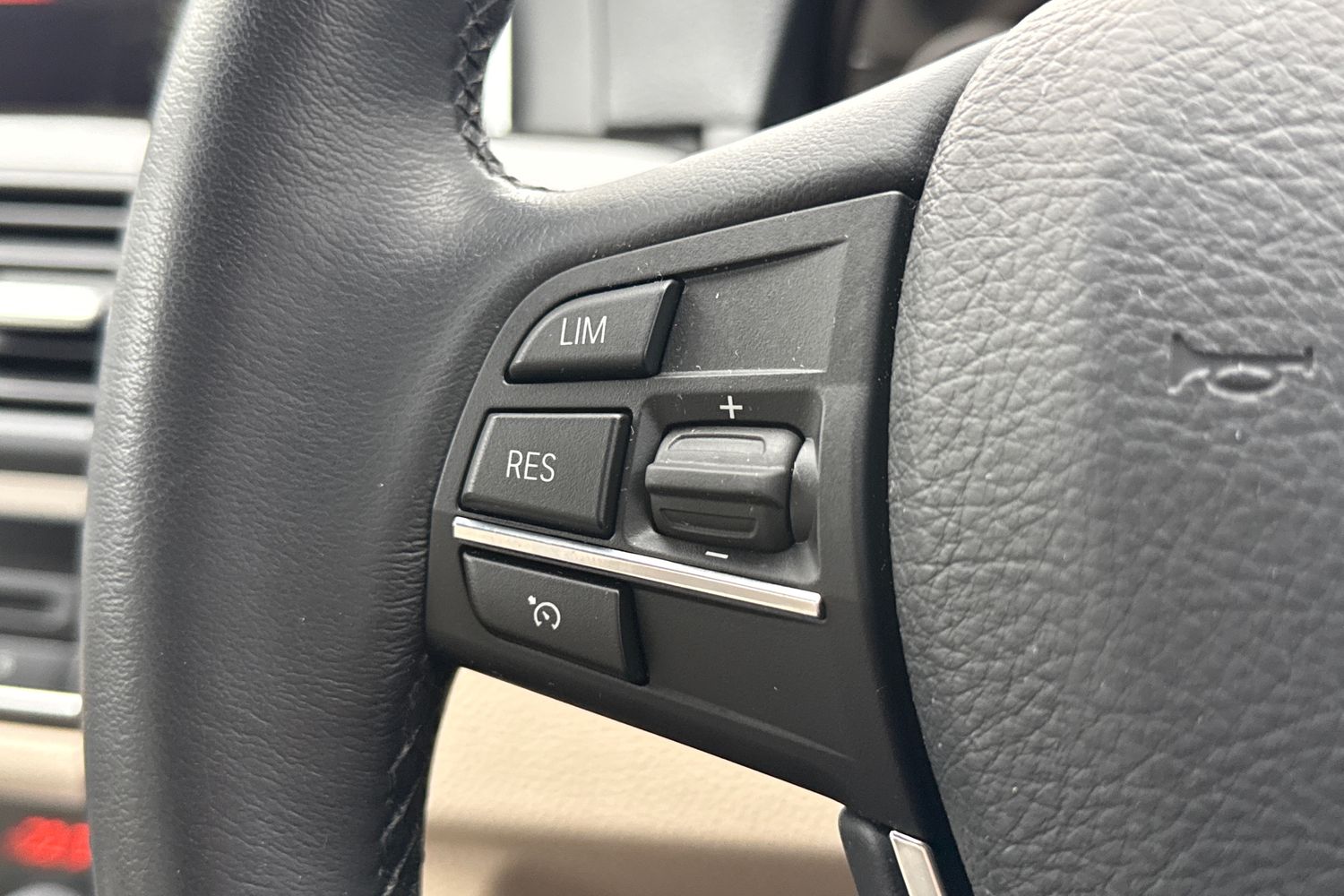 Used BMW 5 Series 2016 for sale - 77472856: Photo 41