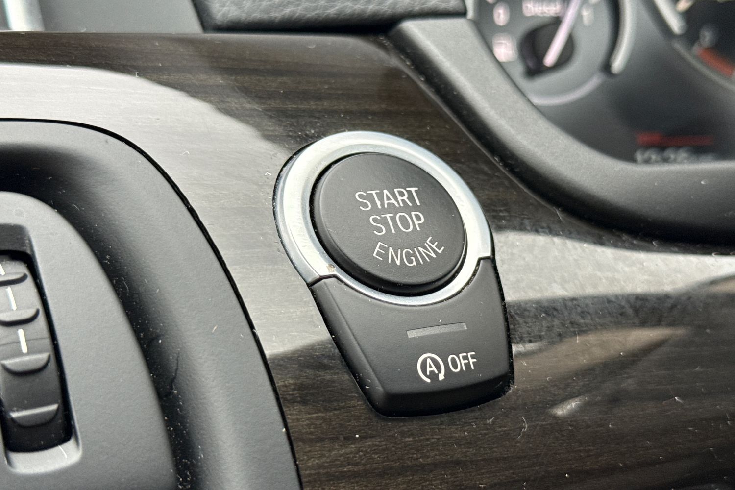 Used BMW 5 Series 2016 for sale - 77472856: Photo 44