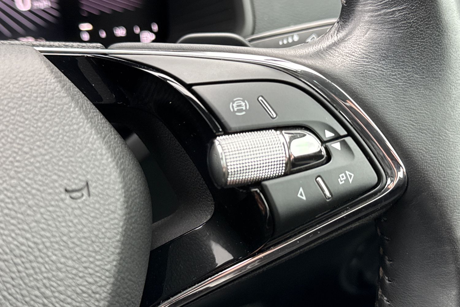 Used Skoda Karoq 2023 for sale - 77494099: Photo 37