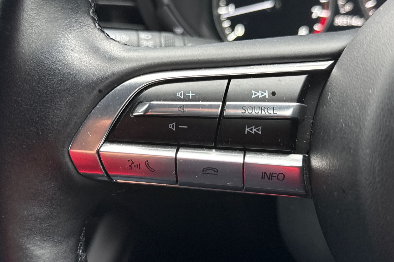 Used Mazda Mazda3 2022 for sale - 76890215: Photo 40