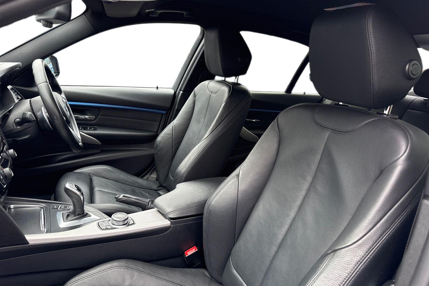 Used BMW 3 Series 2018 for sale - 77515169: Photo 16