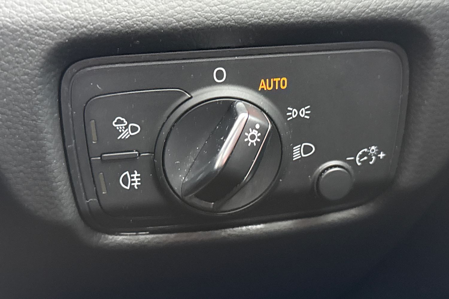 Used Audi A3 2018 for sale - 77463096: Photo 33