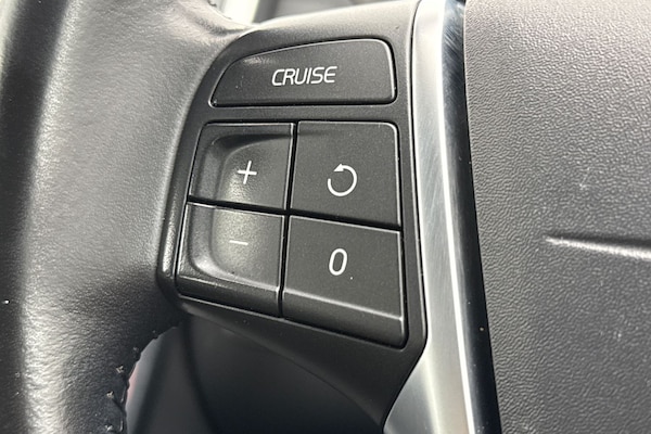 Used Volvo XC60 2016 for sale - 76257001: Photo 42