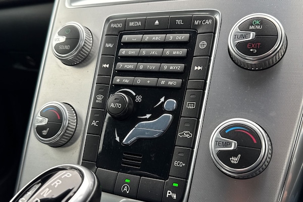 Used Volvo XC60 2016 for sale - 76257001: Photo 46