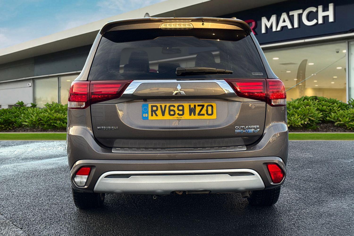 Used Mitsubishi Outlander 2019 for sale - 77340962: Photo 4