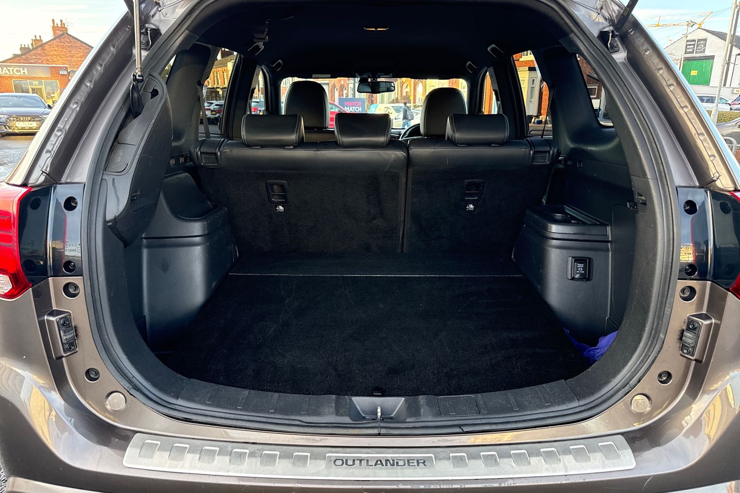 Used Mitsubishi Outlander 2019 for sale - 77340962: Photo 6