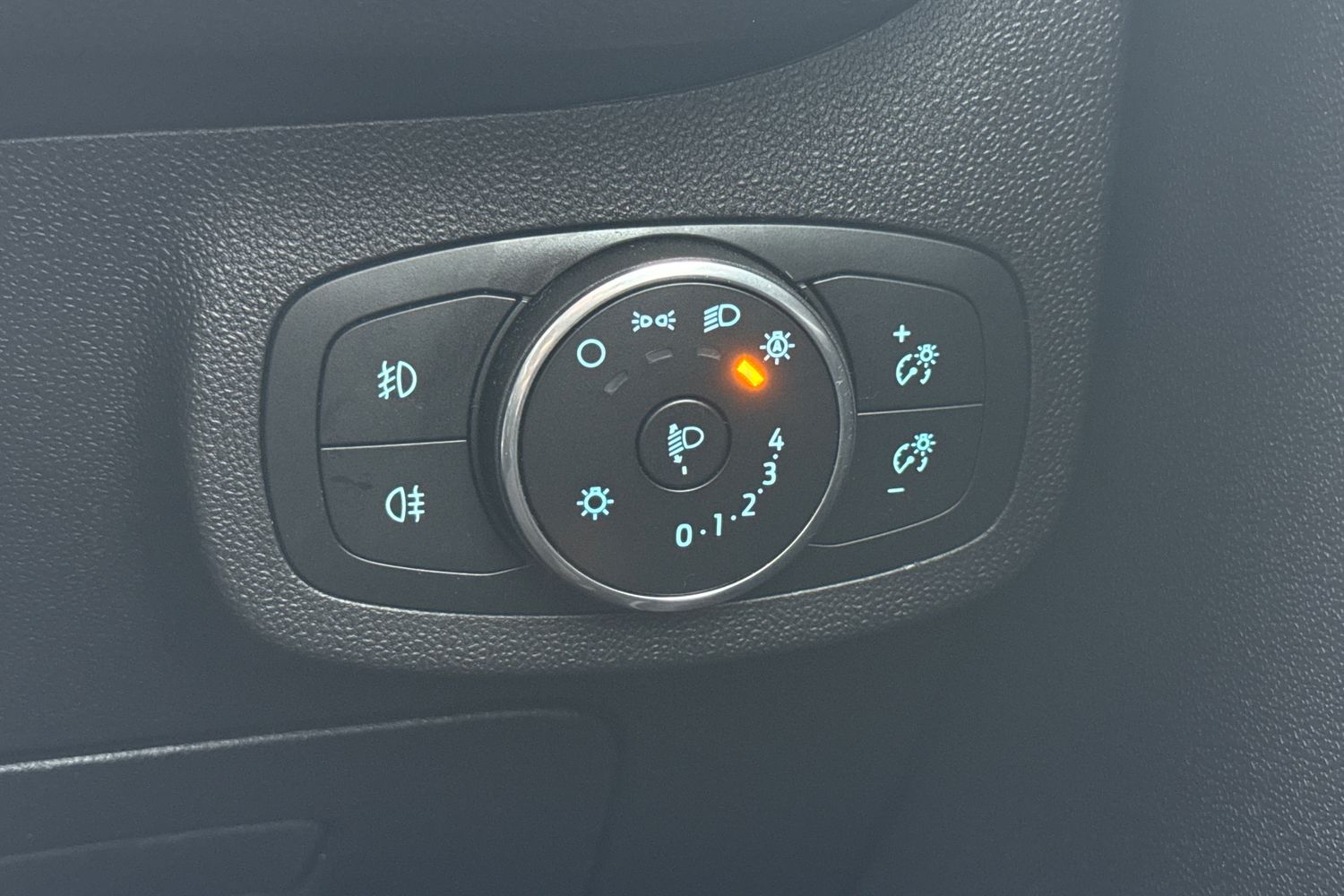 Used Ford Fiesta 2019 for sale - 77546594: Photo 36