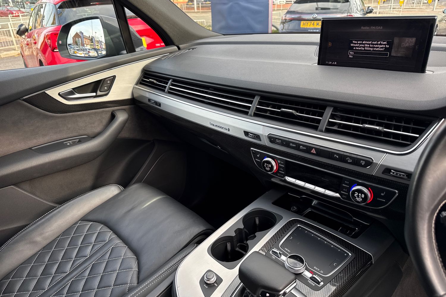 Used Audi SQ7 2017 for sale - 76495441: Photo 15