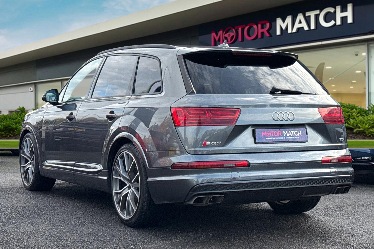 Used Audi SQ7 2017 for sale - 76495441: Photo 2