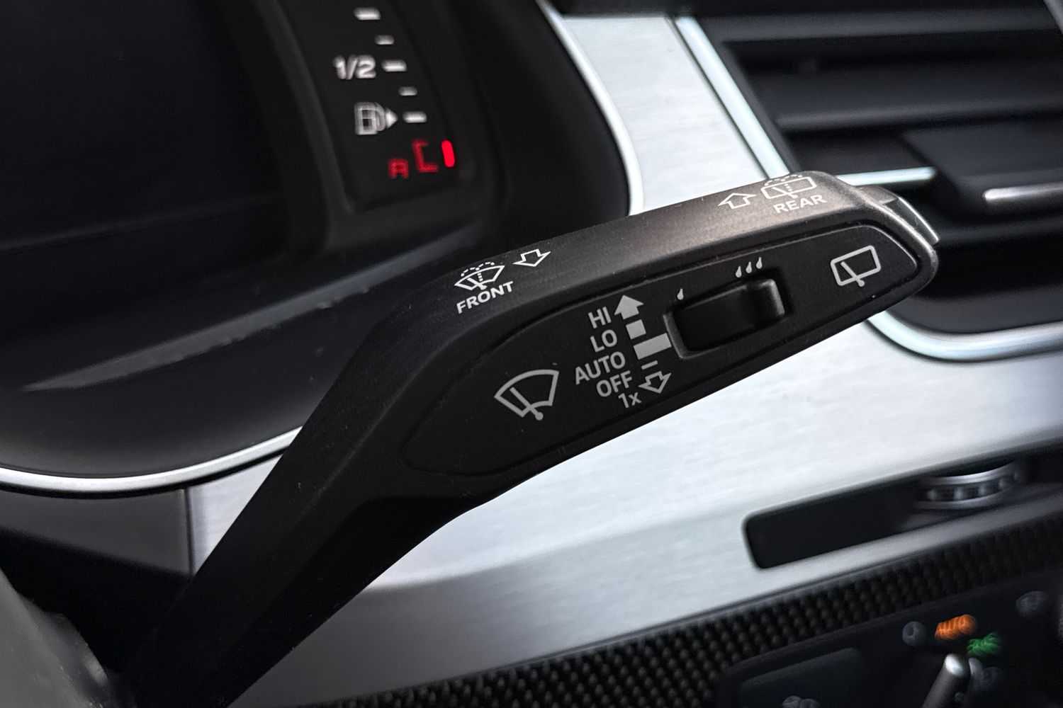 Used Audi SQ7 2017 for sale - 76495441: Photo 50