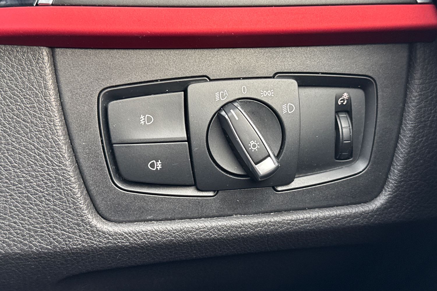 Used BMW 3 Series 2017 for sale - 76844574: Photo 34