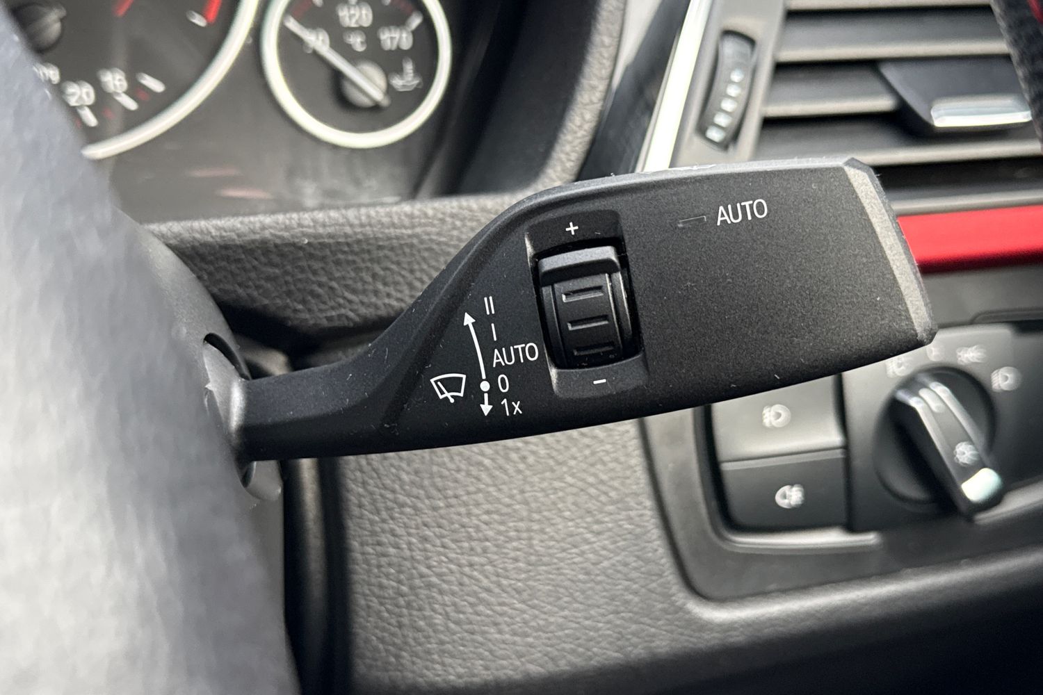 Used BMW 3 Series 2017 for sale - 76844574: Photo 41