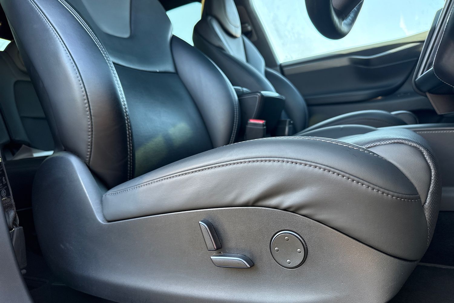 Used Tesla Model X 2018 for sale - 77963334: Photo 54