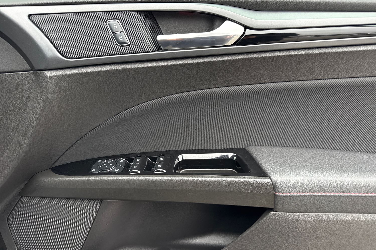 Used Ford Mondeo 2018 for sale - 77805214: Photo 21