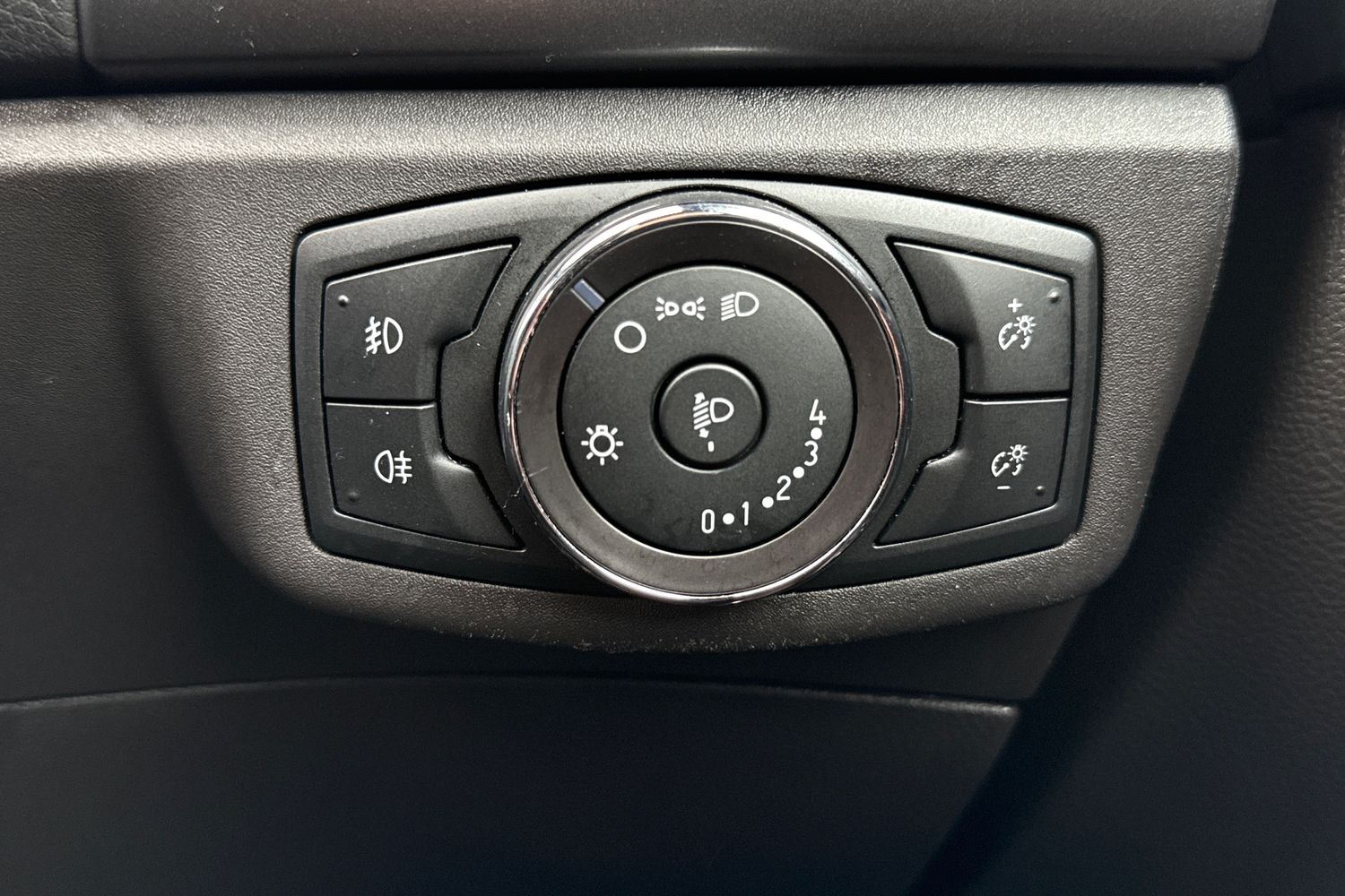 Used Ford Mondeo 2018 for sale - 77805214: Photo 35