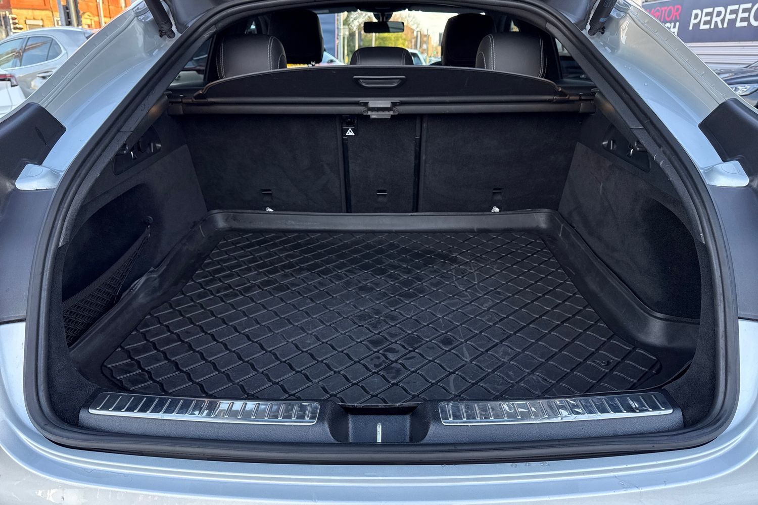 Used Mercedes-Benz GLC 2020 for sale - 77048452: Photo 7