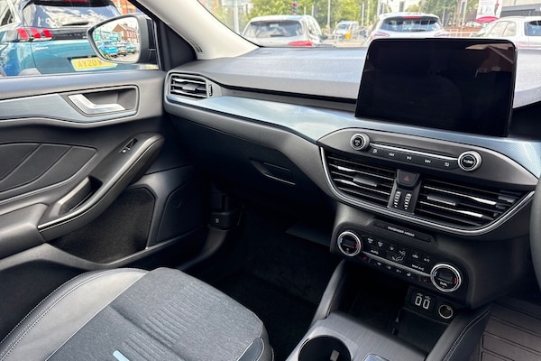 Used Ford Focus 2021 for sale - 75529108: Photo 20