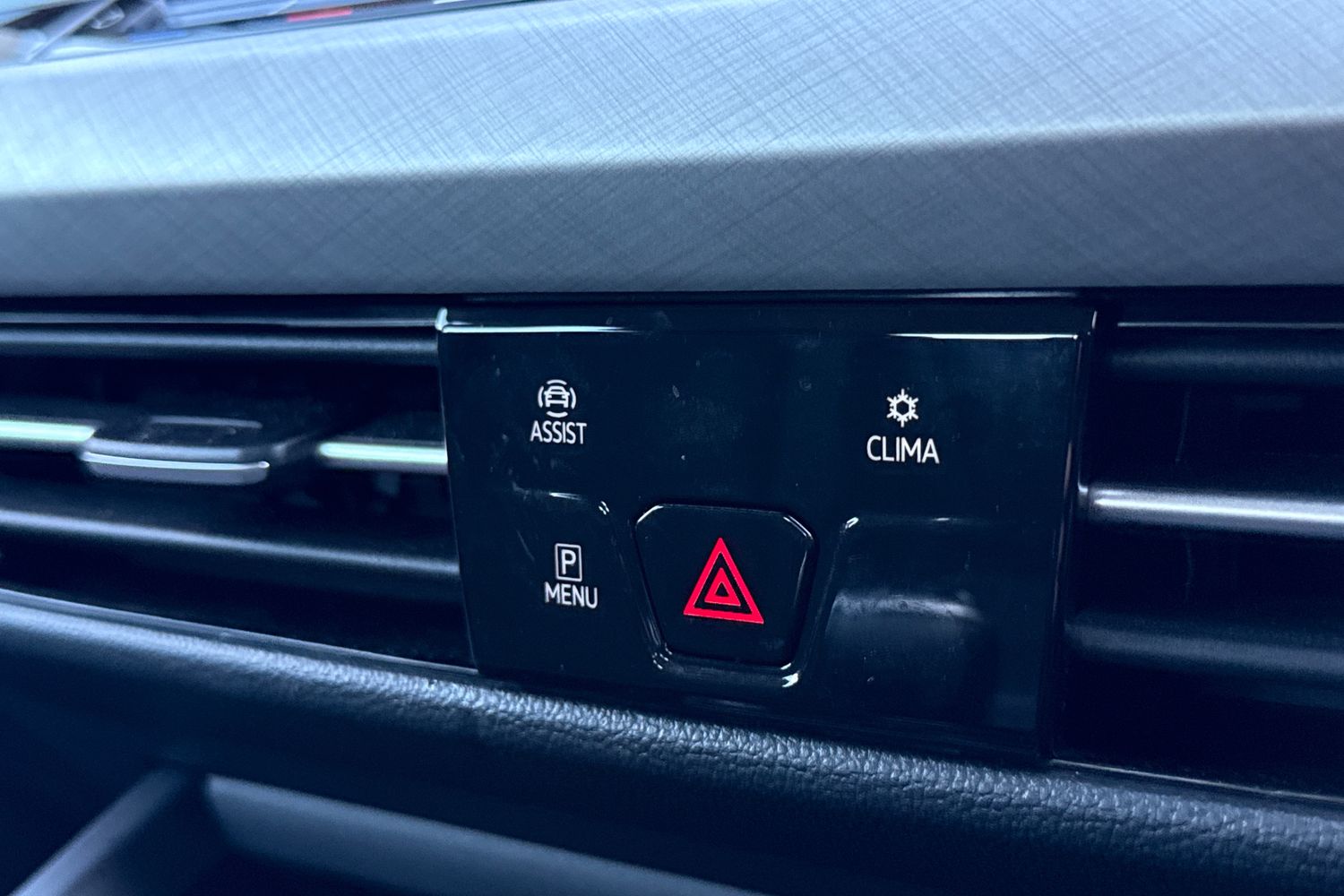 Used Volkswagen Golf 2023 for sale - 77862903: Photo 44