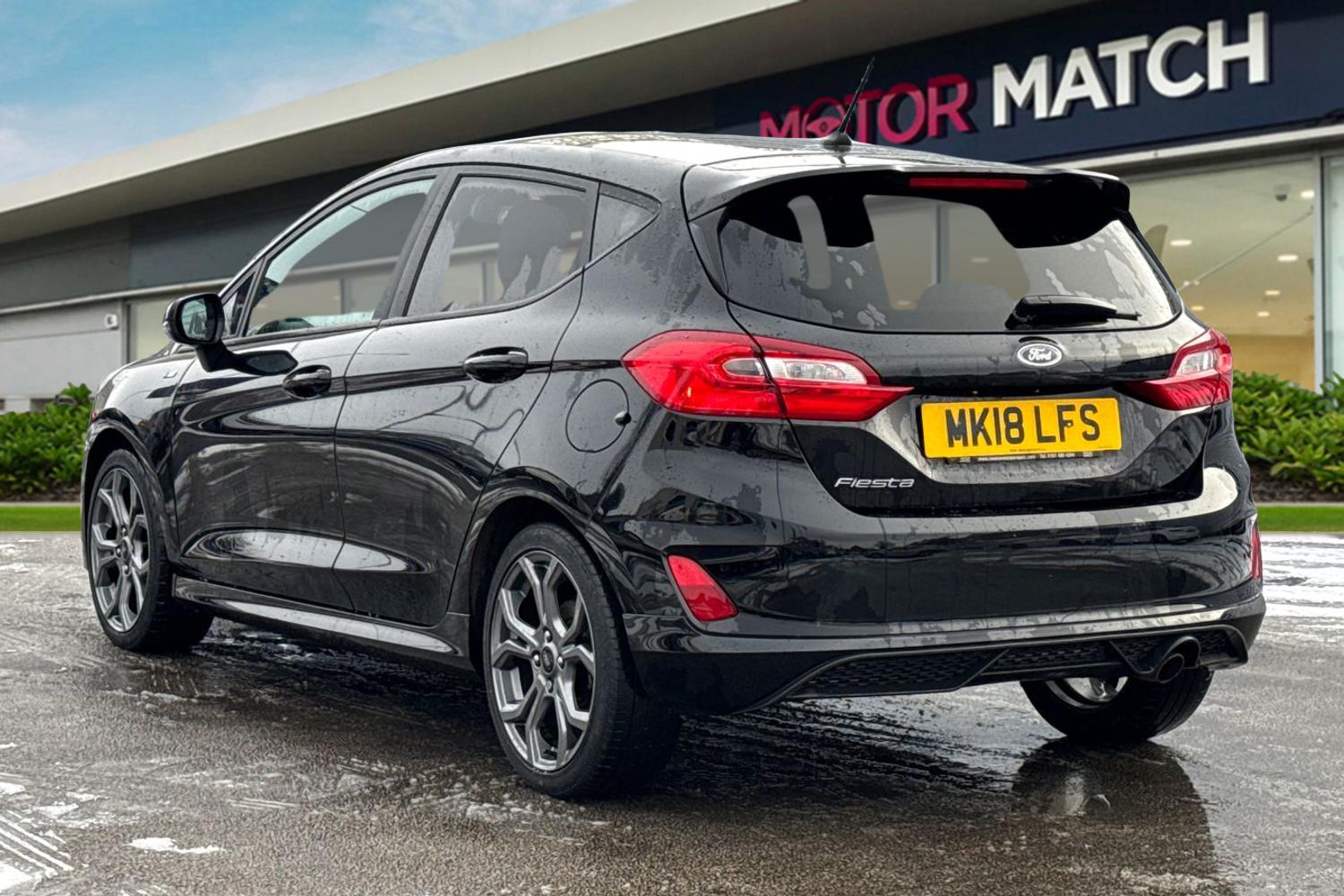 Used Ford Fiesta 2018 for sale - 77123751: Photo 2