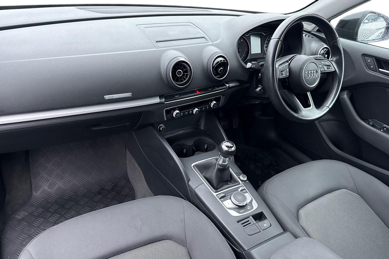 Used Audi A3 2017 for sale - 77520275: Photo 14