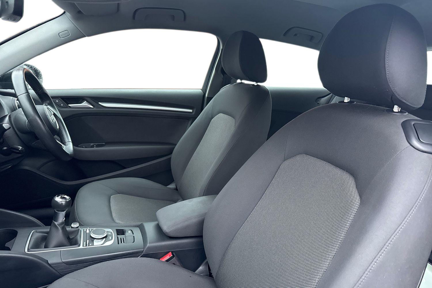 Used Audi A3 2017 for sale - 77520275: Photo 15