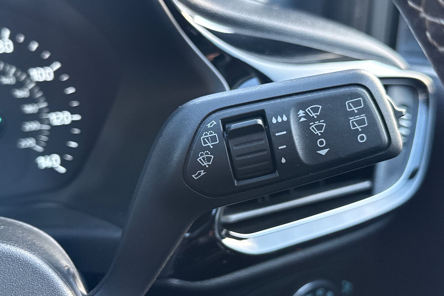 Used Ford Fiesta 2018 for sale - 77006878: Photo 36