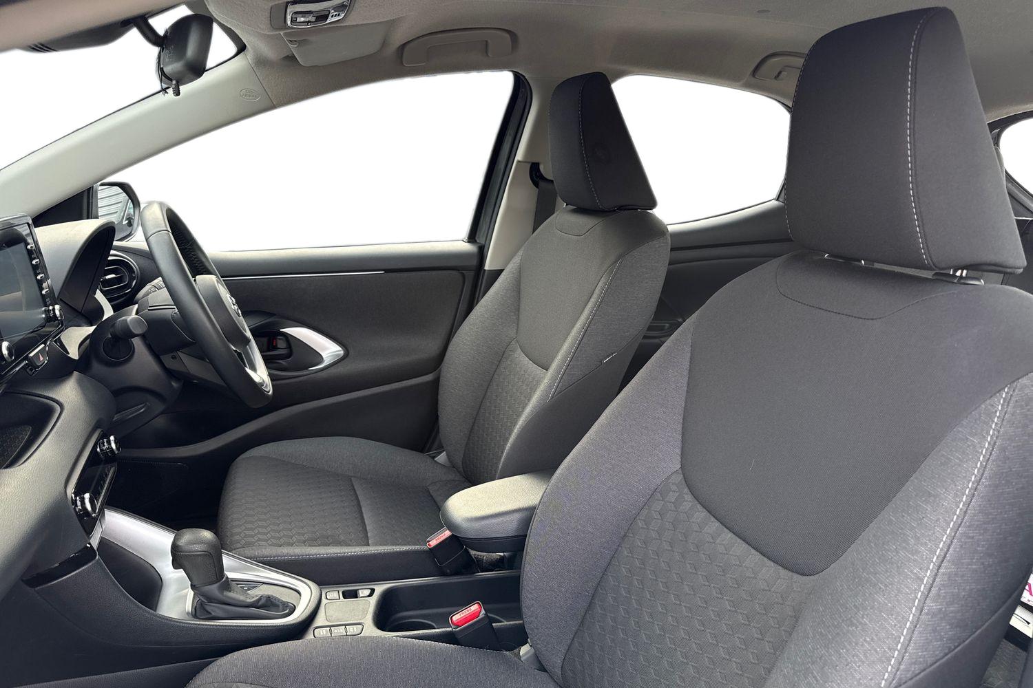 Used Toyota Yaris 2022 for sale - 77589568: Photo 16