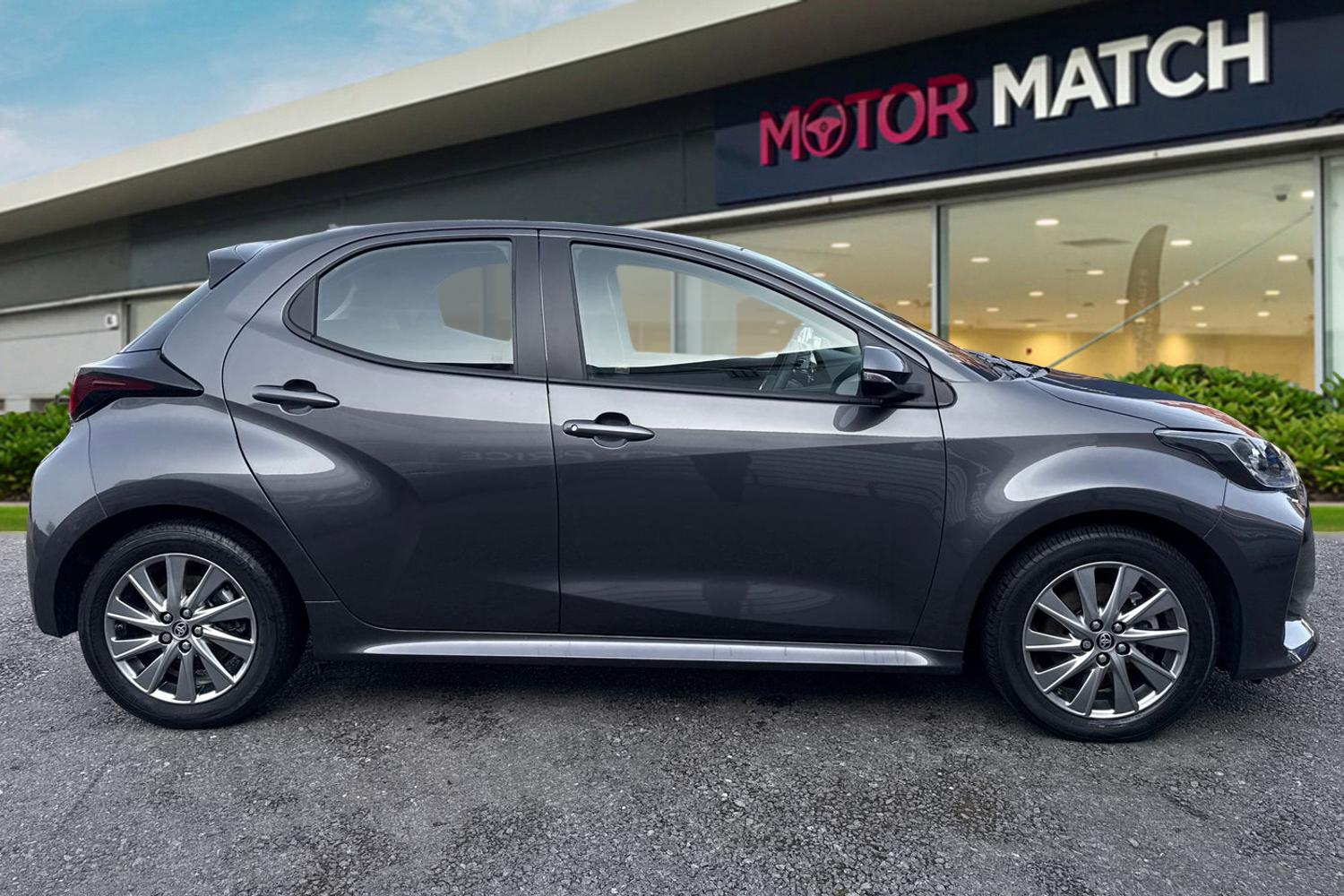 Used Toyota Yaris 2022 for sale - 77589568: Photo 3