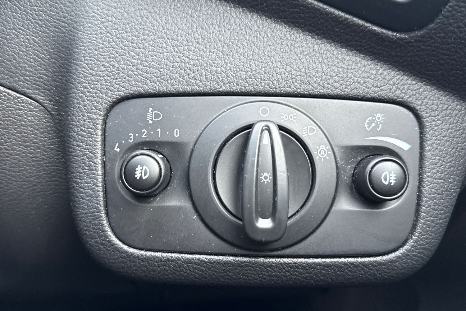 Used Ford Kuga 2019 for sale - 77368482: Photo 34