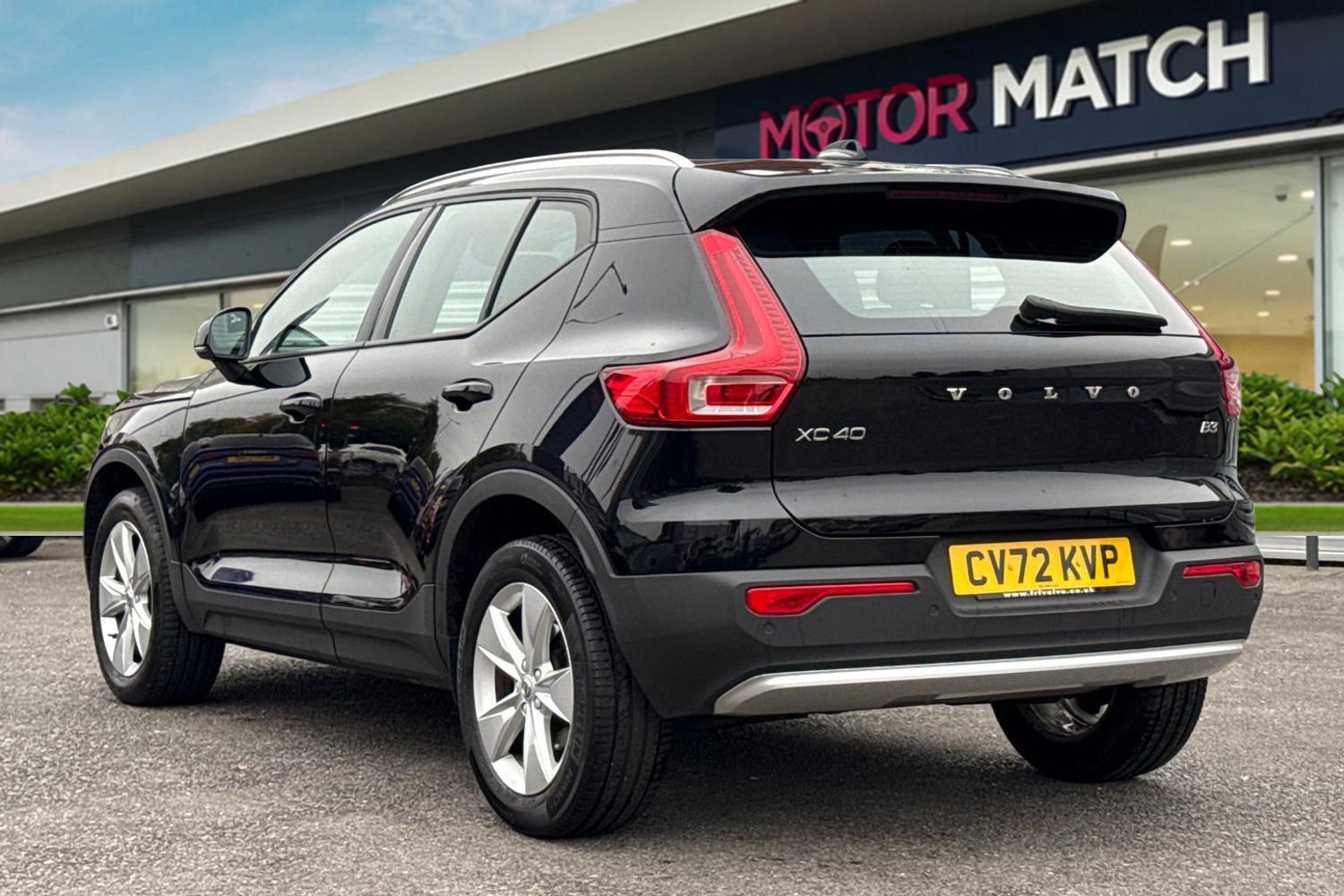 Used Volvo XC40 2022 for sale - 76274556: Photo 2