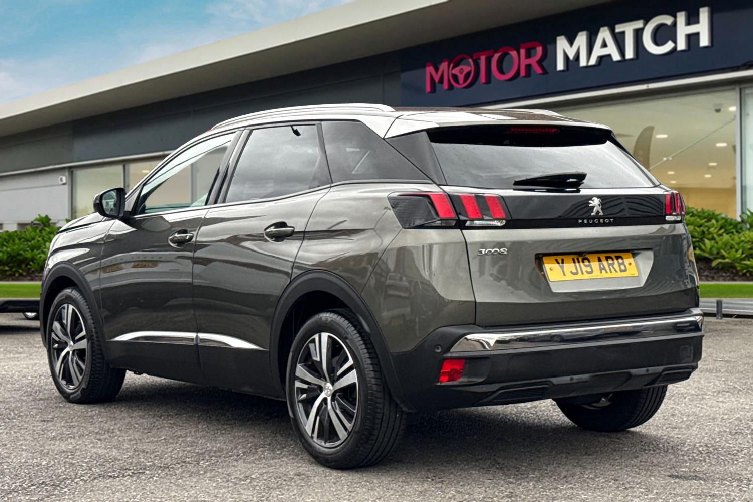 Used Peugeot 3008 2019 for sale - 77879087: Photo 2