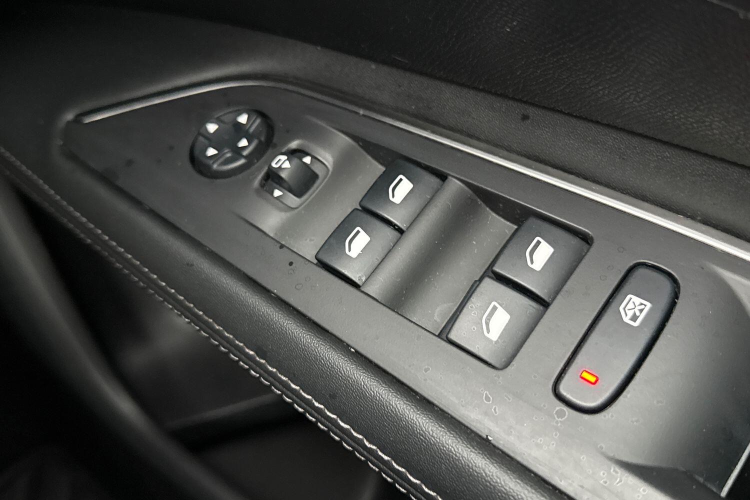 Used Peugeot 3008 2019 for sale - 77879087: Photo 36