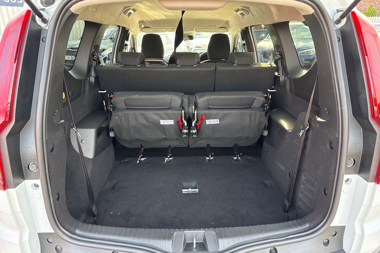 Used Dacia Jogger 2025 for sale - 77961460: Photo 31