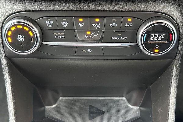 Used Ford Fiesta 2018 for sale - 76253378: Photo 22