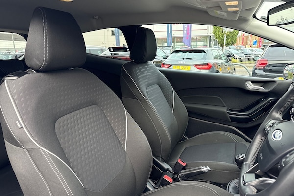 Used Ford Fiesta 2018 for sale - 76253378: Photo 24