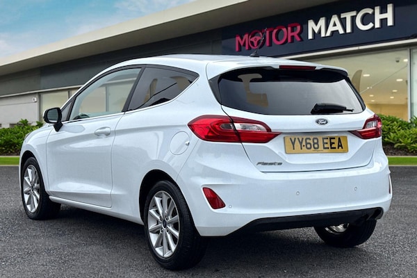 Used Ford Fiesta 2018 for sale - 76253378: Photo 2