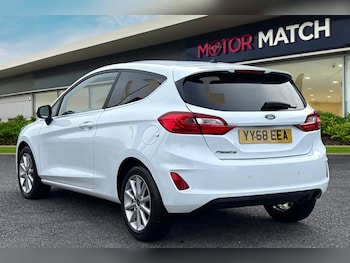 Used Ford Fiesta 2018 for sale - 76253378: Photo 2