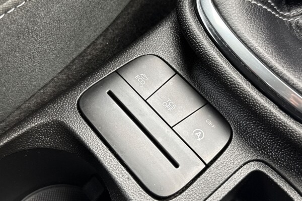 Used Ford Fiesta 2018 for sale - 76253378: Photo 42