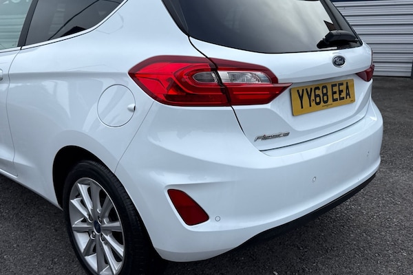 Used Ford Fiesta 2018 for sale - 76253378: Photo 8