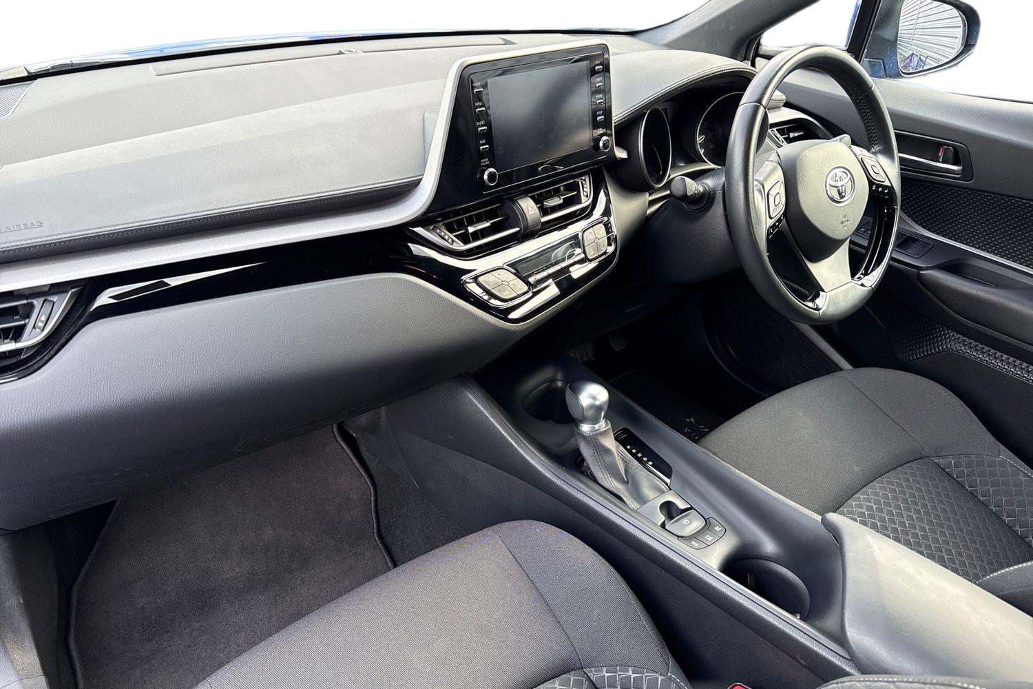 Used Toyota C-HR 2021 for sale - 76836347: Photo 15