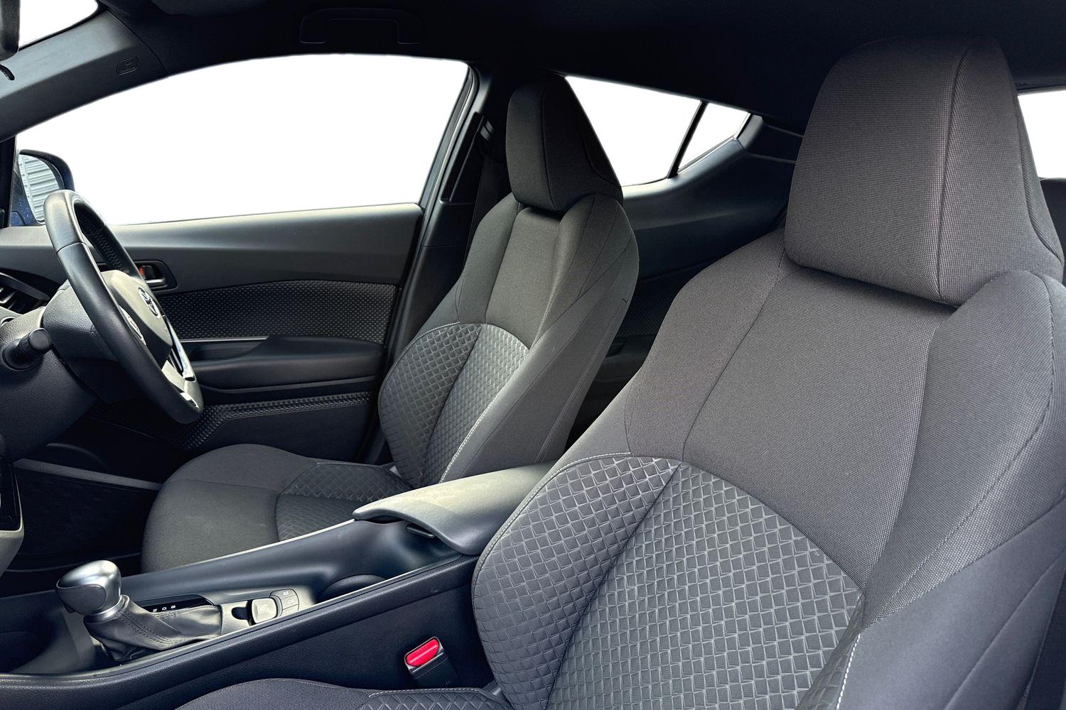 Used Toyota C-HR 2021 for sale - 76836347: Photo 16